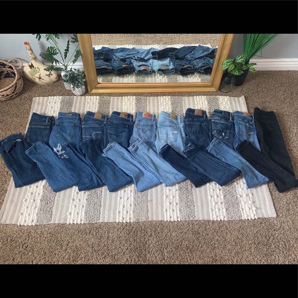 Bundle of Jeans